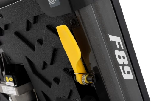 Беговая дорожка Sole F89 (21,5" TFT экран) с Z-образной рамой Беговая дорожка Sole F89 (21,5" TFT экран) с Z-образной рамой