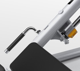 Хромированные ручки и регулируемые нижние ограничители Хромированные ручки и регулируемые нижние ограничители