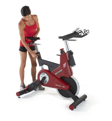 Велотренажер спинбайк Sole SB900 Black