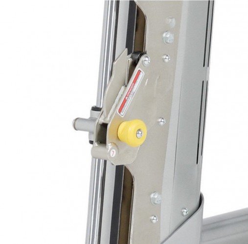 Наклонная машина Смита HOIST CF-3753