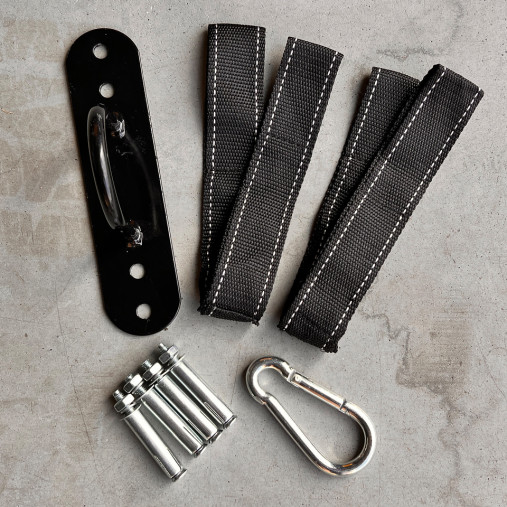 Тренировочный канат AEROBIS Battle Rope V2 длина 10 м, диаметр 30 мм, вес 5,3 кг, черный Тренировочный канат AEROBIS Battle Rope V2 длина 10 м, диаметр 30 мм, вес 5,3 кг, черный