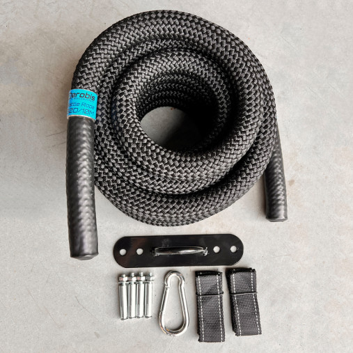 Тренировочный канат AEROBIS Battle Rope V2 длина 10 м, диаметр 30 мм, вес 5,3 кг, черный Тренировочный канат AEROBIS Battle Rope V2 длина 10 м, диаметр 30 мм, вес 5,3 кг, черный