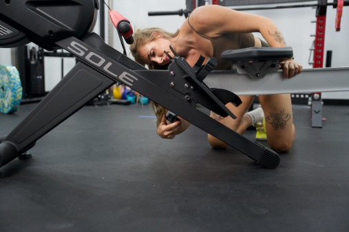 Гребной тренажер аэромагнитный Sole SR550 (2023) Гребной тренажер аэромагнитный Sole SR550 (2023)