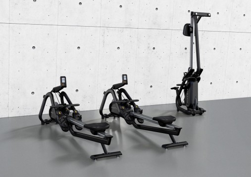 Предусмотрена возможность вертикального хранения тренажера Предусмотрена возможность вертикального хранения тренажера