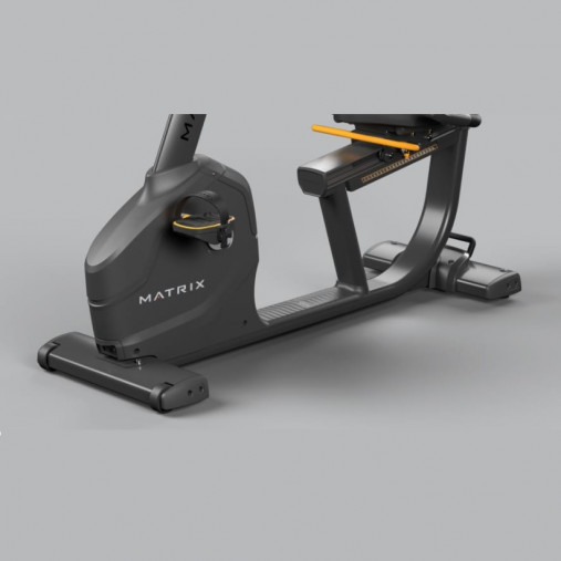 Горизонтальный велотренажер Matrix Endurance. Консоль Premium LED