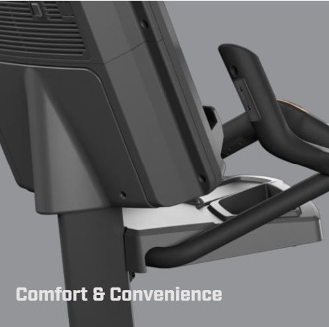 Вертикальный велотренажер Matrix Performance. Консоль Premium LED Вертикальный велотренажер Matrix Performance. Консоль Premium LED