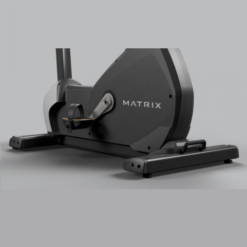 Вертикальный велотренажер Matrix Performance. Консоль Premium LED Вертикальный велотренажер Matrix Performance. Консоль Premium LED