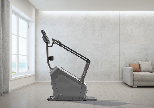 Лестница-эскалатор Matrix C50XIR домашняя с 16-дюймовым сенсорным дисплеем