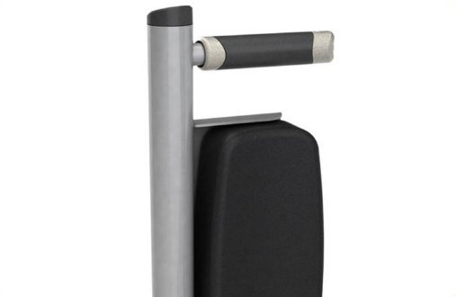 Запатентованные рукоятки повышенной комфортности Action Specific Grips™ c оптимальным распределением нагрузки на руки